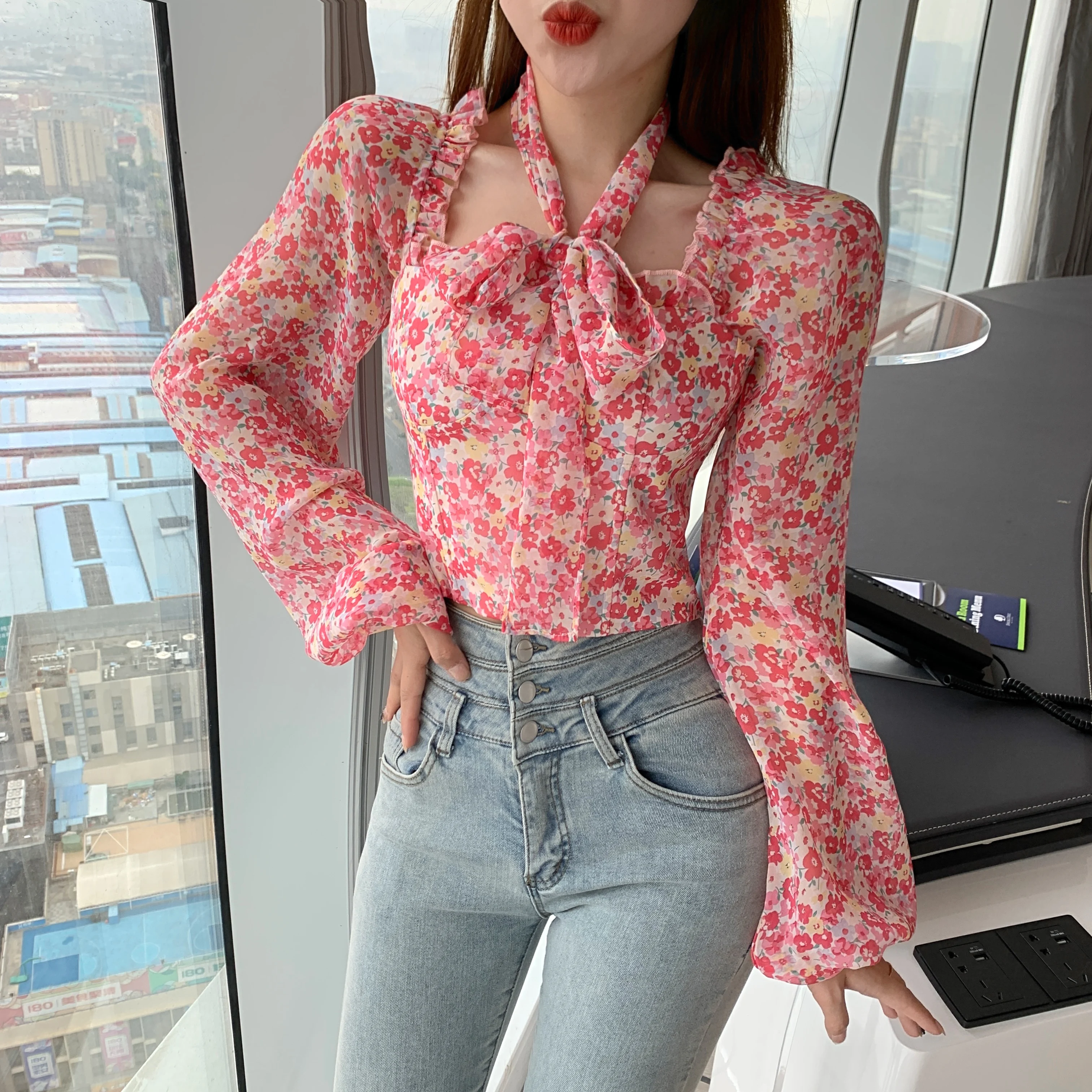 2021 M. Pavasarį, Vasarą Naujasis Prancūzijos Stilius Derliaus Gėlių Šifono Ponios Blusas Lankas Honkongo Stiliaus, Elegantiškos Moterys Viršų Mados Sweet Shirt