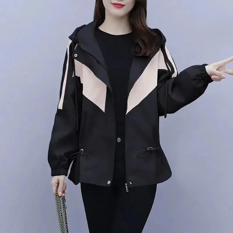2021 Nauji Moteriški Laisvalaikio Laisvi Švarkai Viršūnių Pavasario Korėjos Šortai Paltai Sudurti Gobtuvu Windbreakers Moterų Outwear Juodi Paltai Striukės