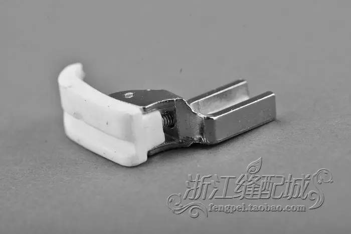 Lockstitch Mašina, Plastikiniai Įdėjimo pėdelės Siuvimo Mašina T69L-1/8 Welt Virvę Presser