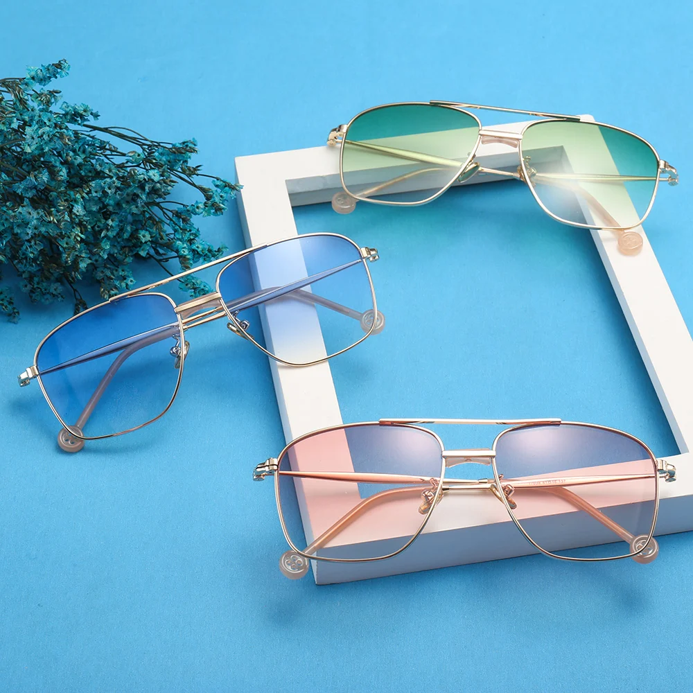 Peekaboo metalo akiniai nuo saulės moterims aikštėje mada aksesuarai, moteriški saulės akiniai vyrams uv400 gradientas objektyvas rožinė mėlyna apdaila