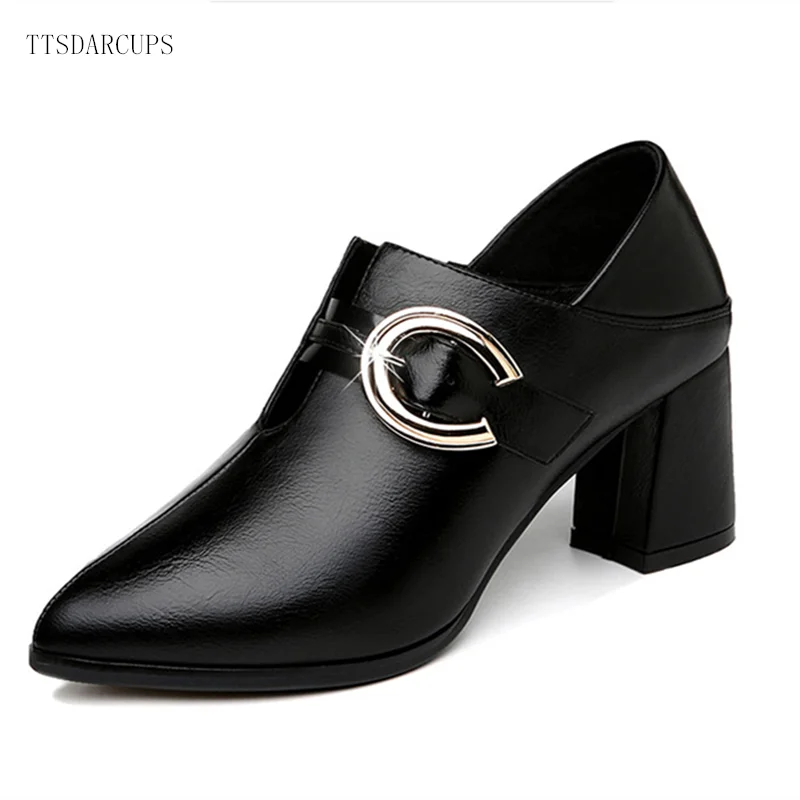 TTSDARCUPS Naują stilių moterų odiniai batai minkštos odos, patogūs aukštakulniai 6.5 CM Metalo sagtis Aikštėje galvos dydžio siurbliai