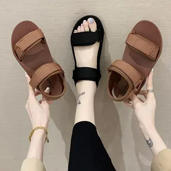 2020 metų Vasaros naujas mados ponios šlepetės Velcro sandalai lauko minkšto dugno asmenybės banga paplūdimio žodis moterų sandalai