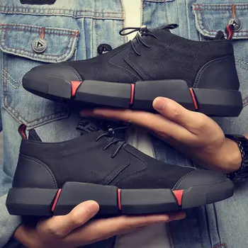 Naujos prekės aukštos kokybės, visi juodi vyriški odiniai riedlentė batų mados kvėpuojantis sportiniai bateliai mados plokšti batai sportbačiai vyrai
