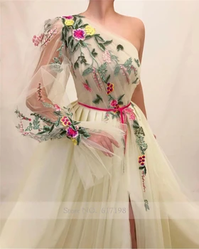 Vienos Pečių ilgomis Rankovėmis Gėlių Nėrinių Aplikacijos Priekyje Plyšio Promenadzie Suknelė Geltona Tiulio Elegantiškas vestidos de graduacion largos